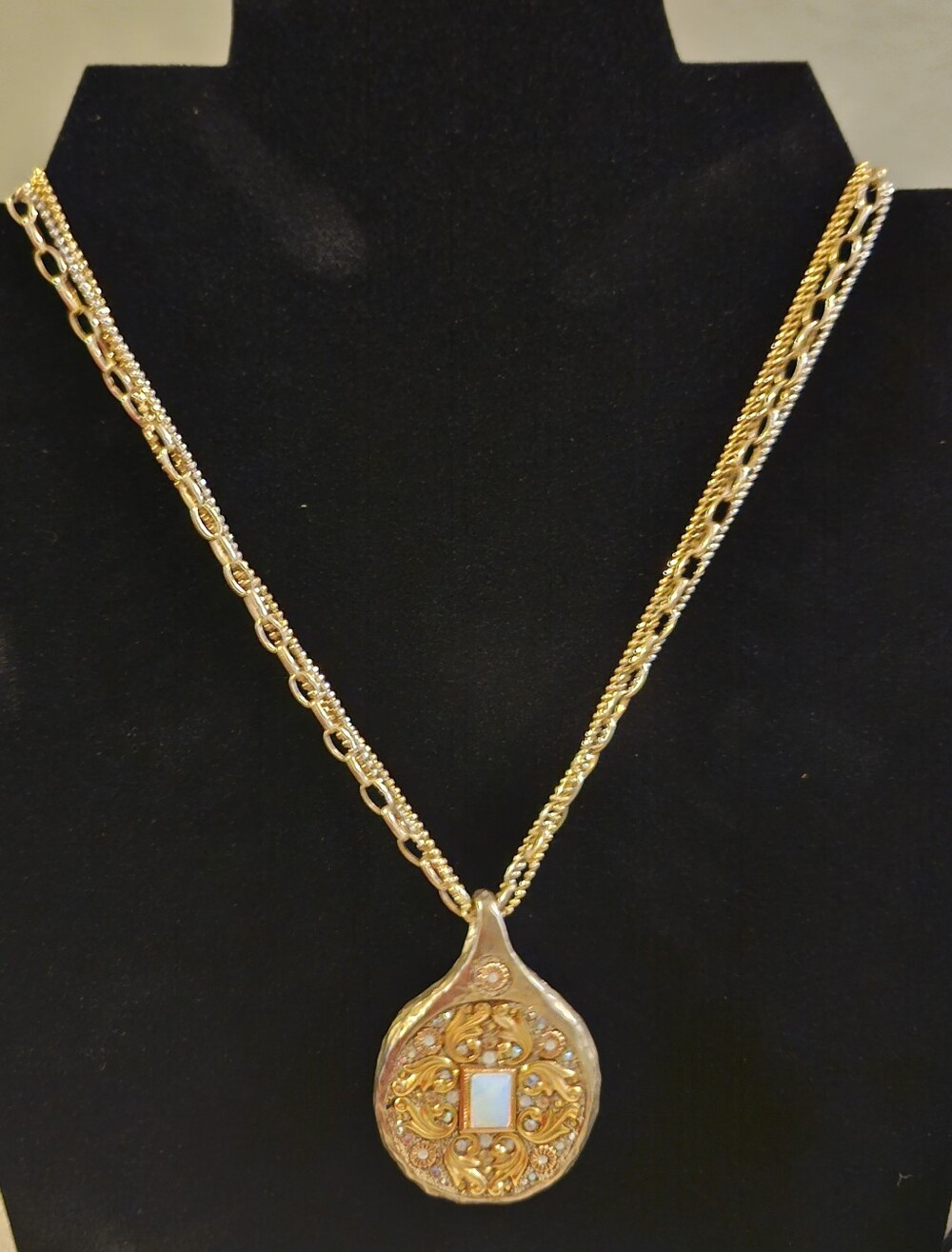 Vintage gold plated necklace and  Large Tear Drop Pendant
